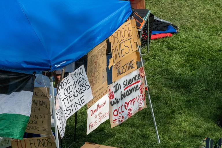 Barraca dos manifestantes